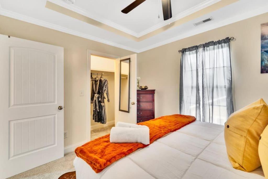Cozy 2B Townhouse King Bed Free Parking Tv In Brs Villa Concord Exterior foto